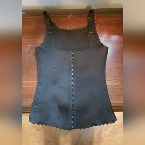 Corset/waist trainer